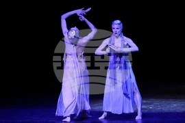 Национален музикален театър - балет „Арабеск“: „Crossroads/Кръстопътища“ - премиера