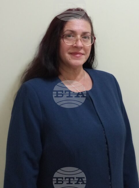 Адриана Георгиева Брънчева – Драганова е водач на листата на коалиция „Трети март" в 14 МИР - Перник и 10-и МИР - Кюстендил