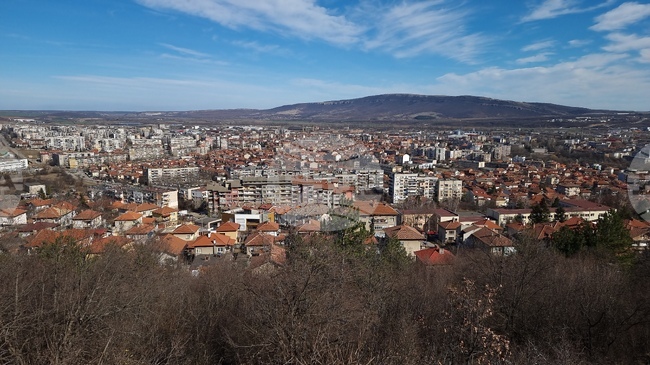 Какво е разпределението на мандатите в 12-и многомандатен избирателен район - Монтана след проведените парламентарни избори