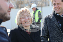 „Метрополитен” - Ева Митова - първа копка 