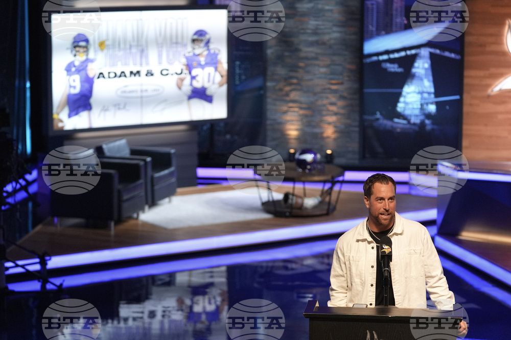 Vikings Thielen Ham Football