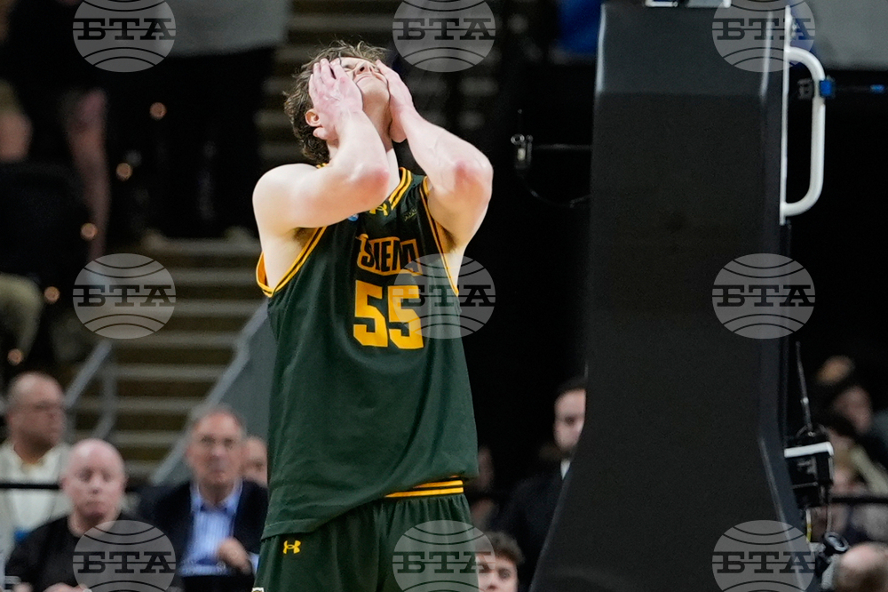 NCAA Siena Duke Basketball