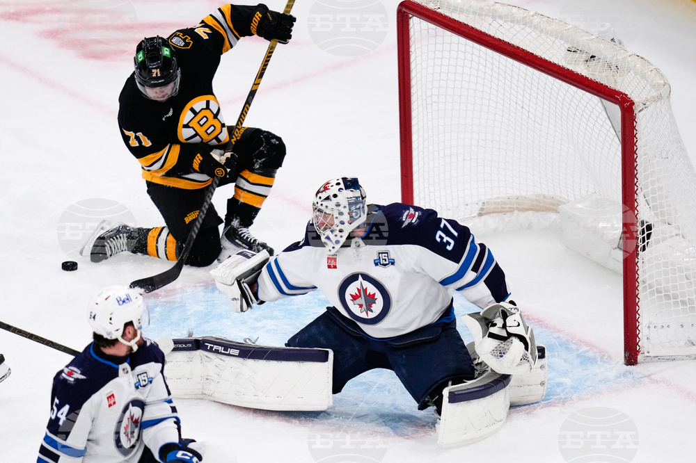 Jets Bruins Hockey