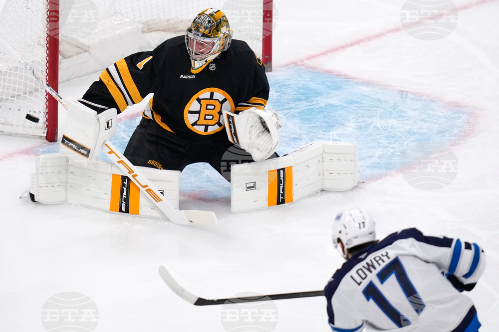 Jets Bruins Hockey