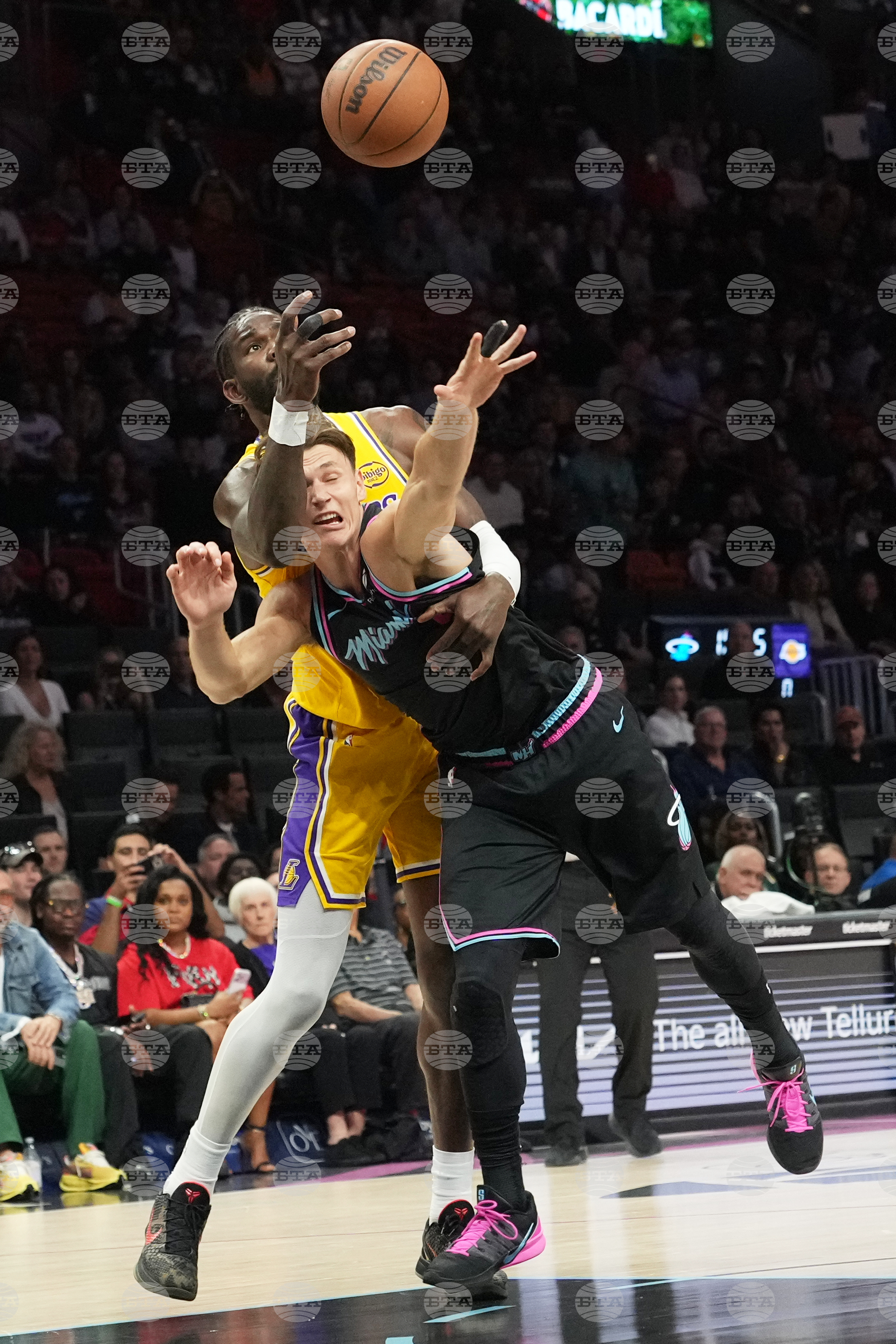 Lakers Heat Basketball