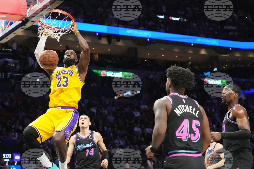 Lakers Heat Basketball