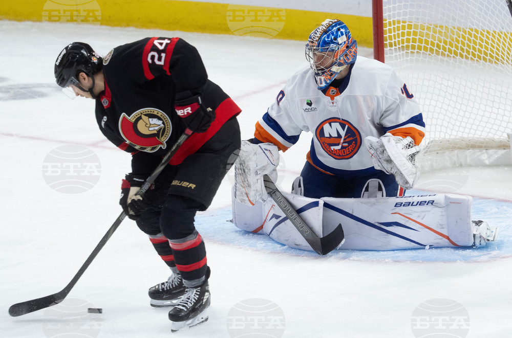 Islanders Senators Hockey