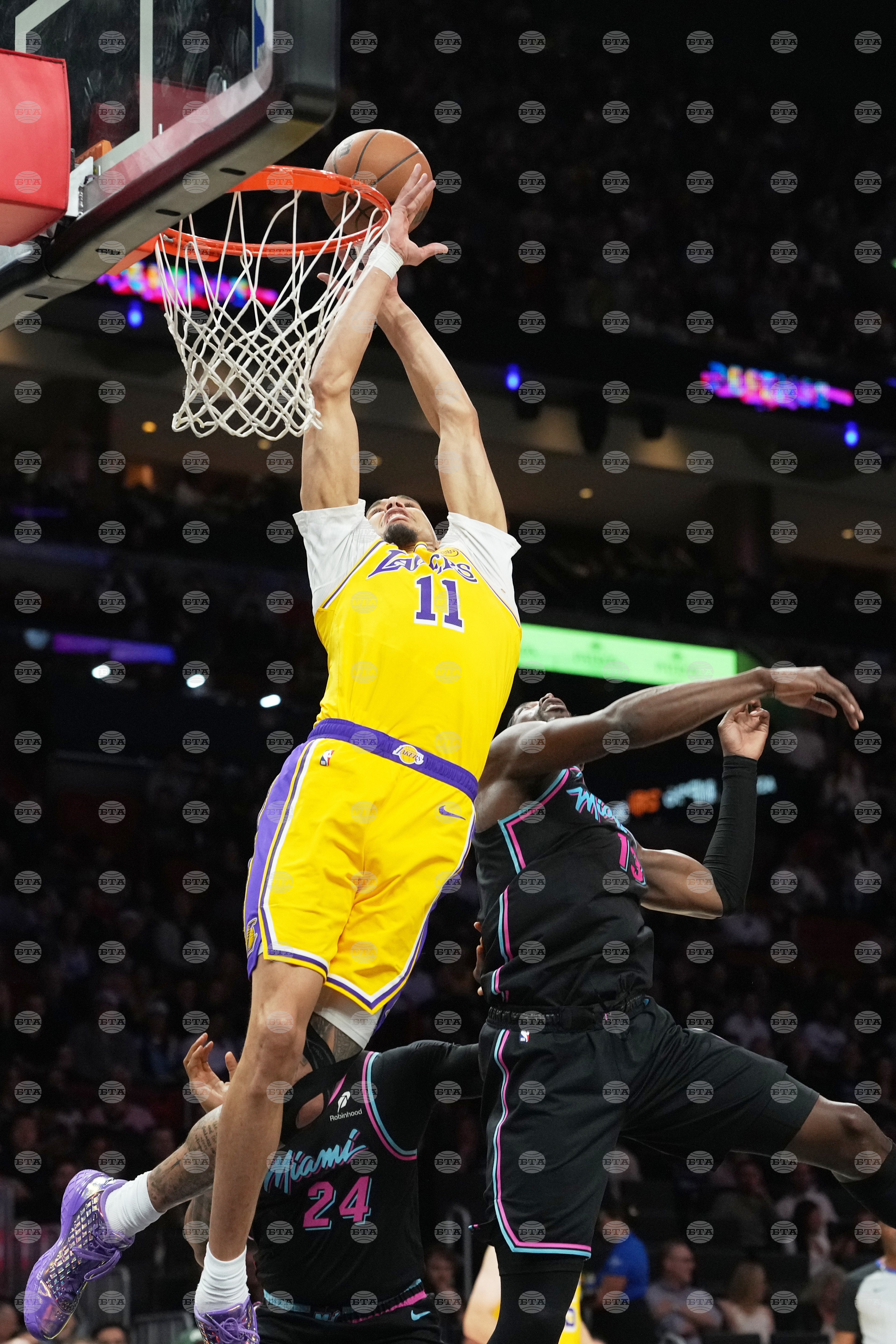 Lakers Heat Basketball