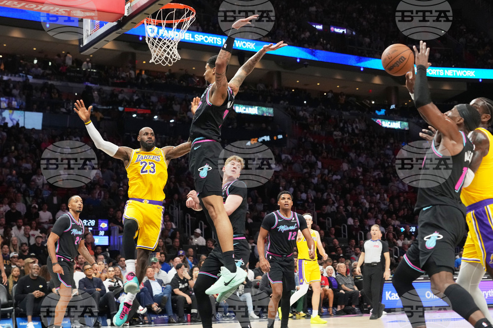 Lakers Heat Basketball