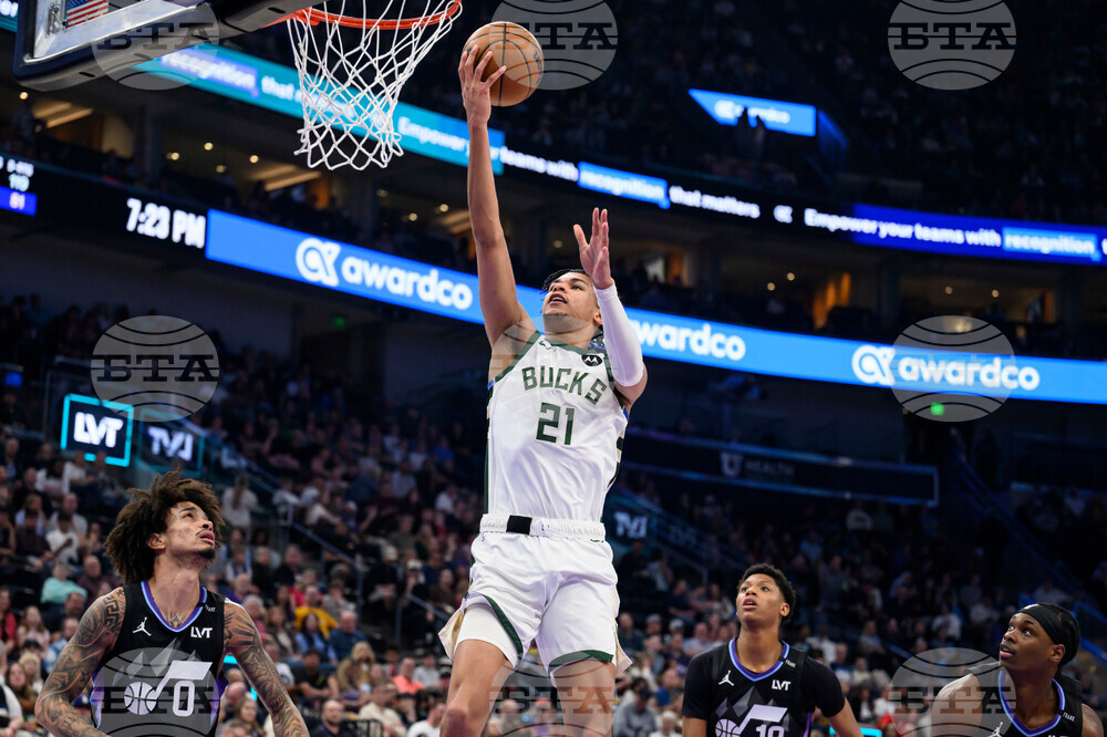 Bucks Jazz Basketball