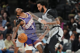Suns Spurs Basketball