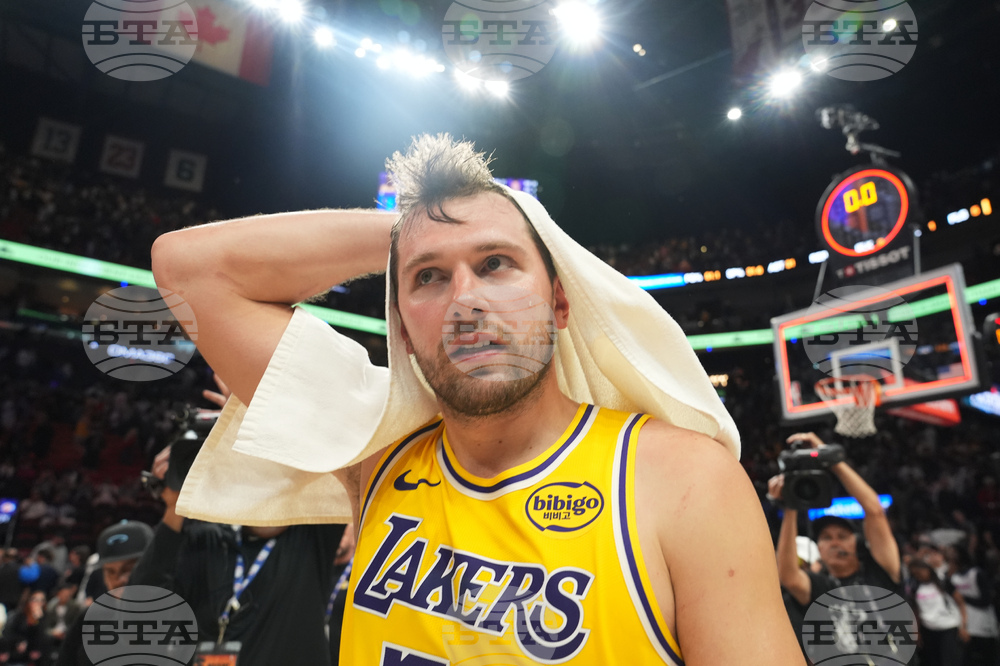 Lakers Heat Basketball