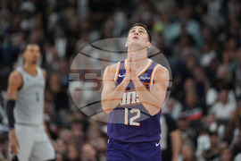 Suns Spurs Basketball