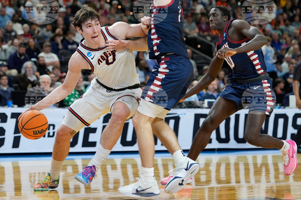 NCAA Pennsylvania Illinois Basketball