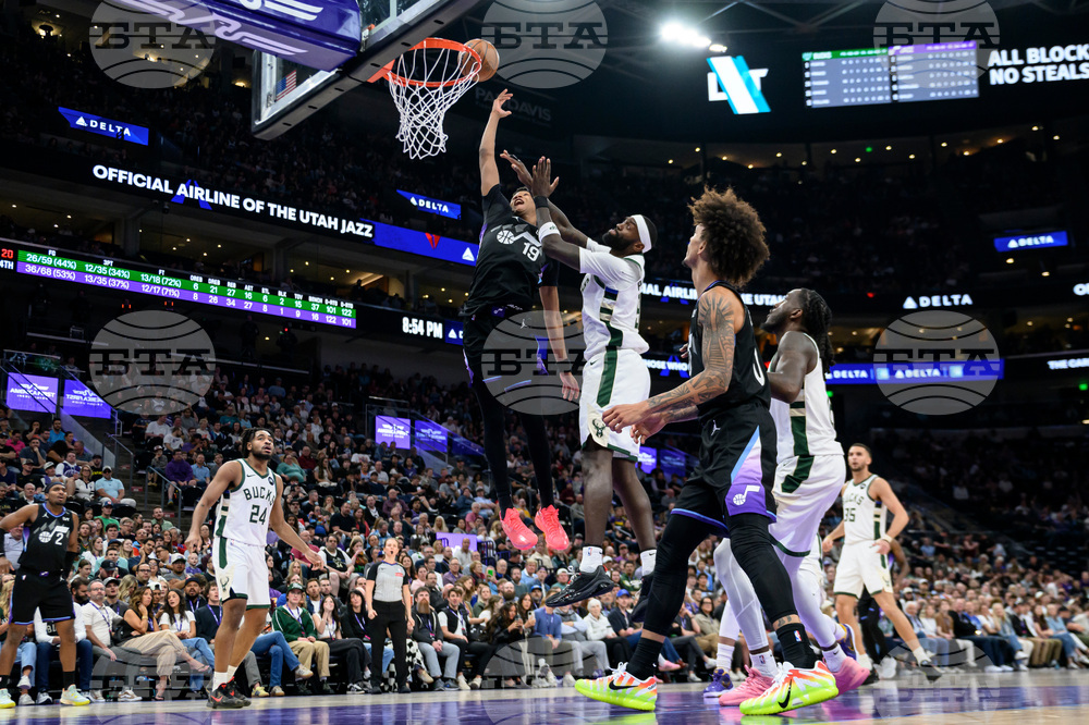 Bucks Jazz Basketball