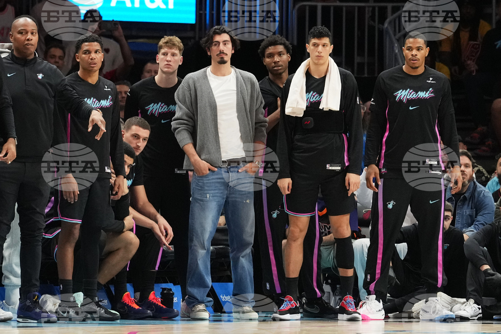 Lakers Heat Basketball