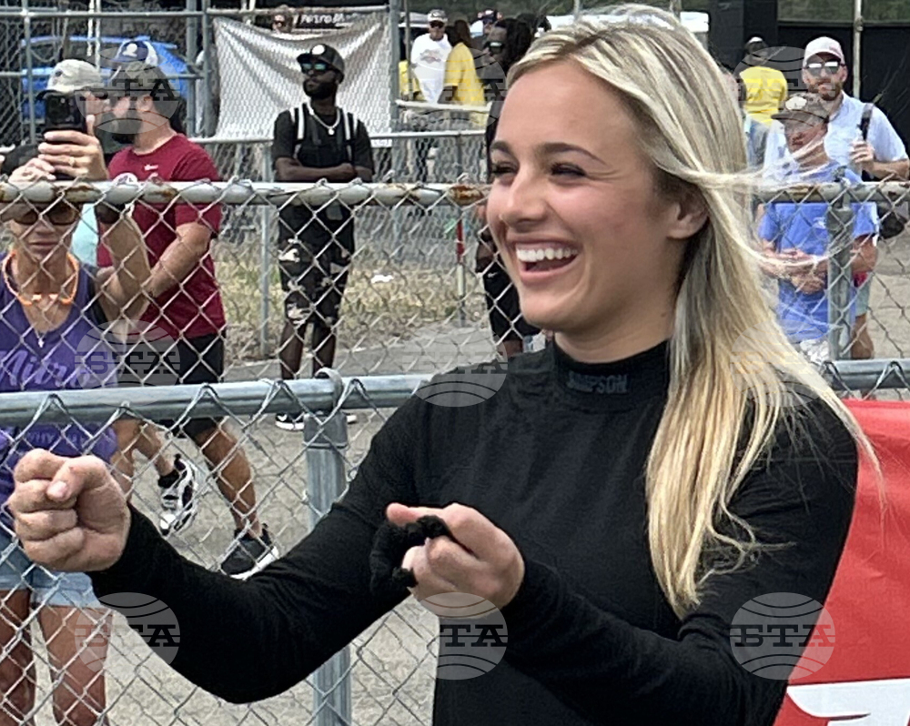 CAR NHRA Maddi Gordon