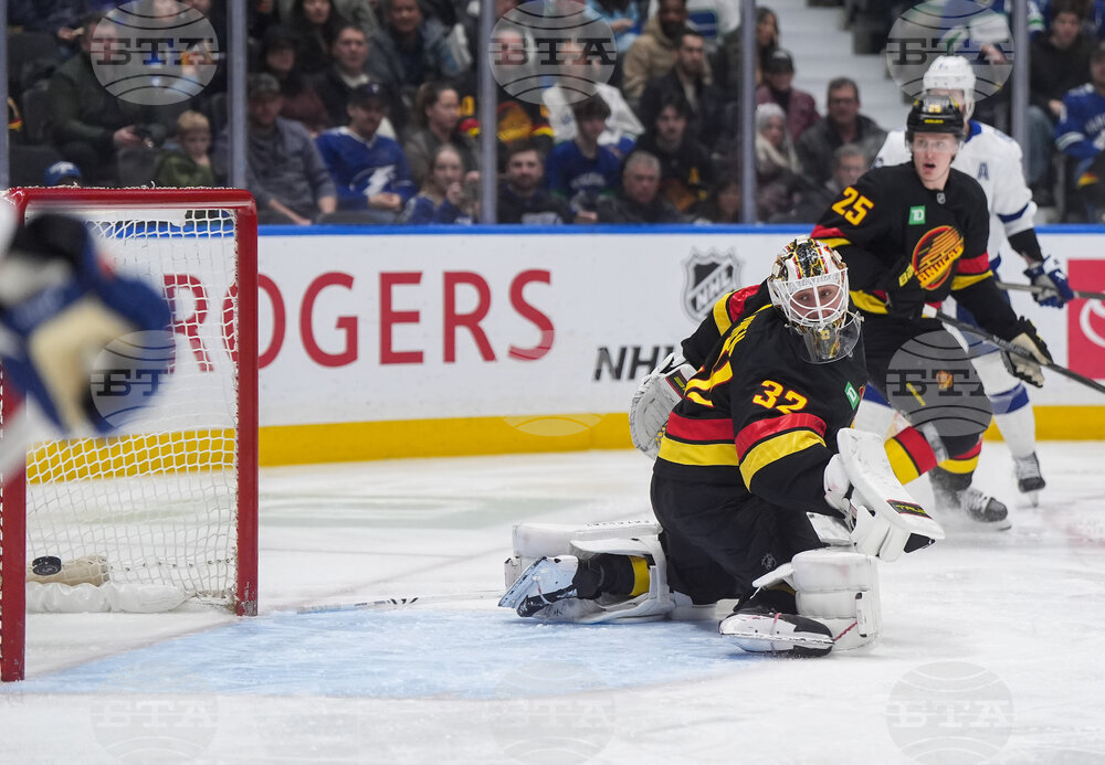 Lightning Canucks Hockey