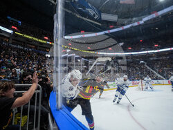 Canada Lightning Canucks Hockey