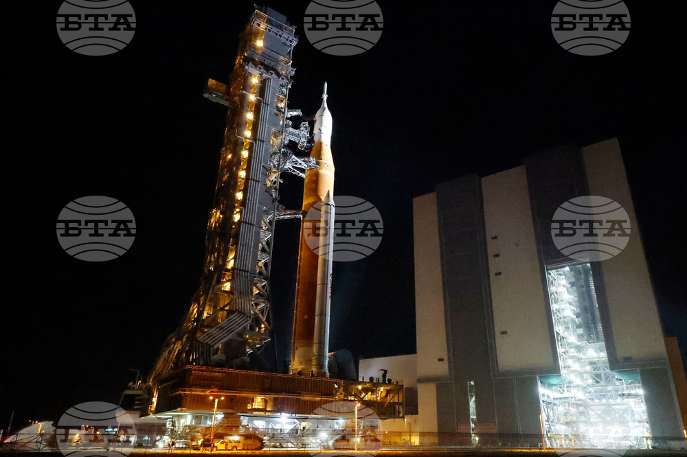 NASA Artemis Moonshot