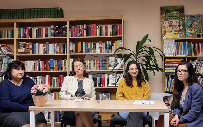 Третото издание на фестивала „Литературен прожектор“ на Варненската библиотека е най-младежки насоченото, казаха организаторите