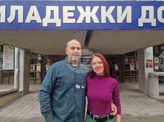 Танцовият състав "Чавдар" представя концерт по повод 80 години от създаването си и 55-ата годишнина на Младежкия дом в Пазарджик