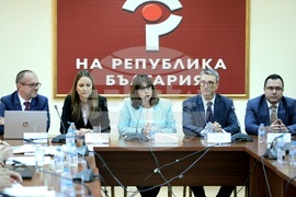 Омбудсман - „Мерки за ефективна защита на потребителите на електроенергия“ - публична среща