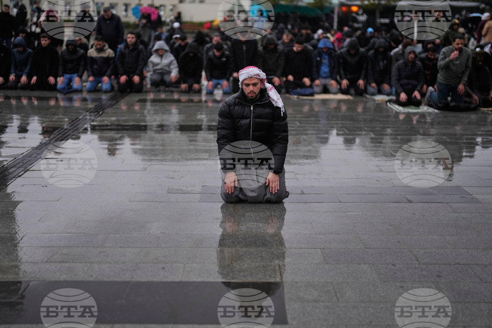 APTOPIX Turkey Eid al-Fitr