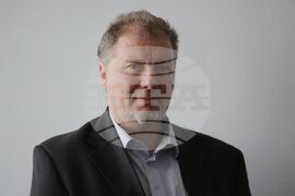 Технически университет - лаборатория - откриване