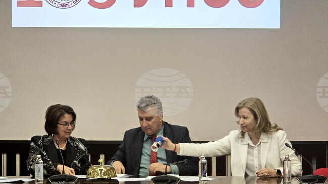 Форум за климатичните промени се проведе днес в УНСС съвместно с ИИКАВ–БАН