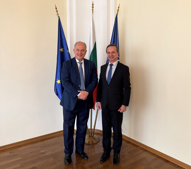 Deputy Foreign Minister, Italian Ambassador Discuss Bilateral Relations