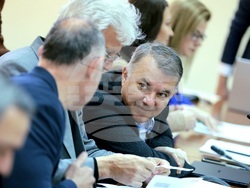 Омбудсман - „Мерки за ефективна защита на потребителите на електроенергия“ - публична среща