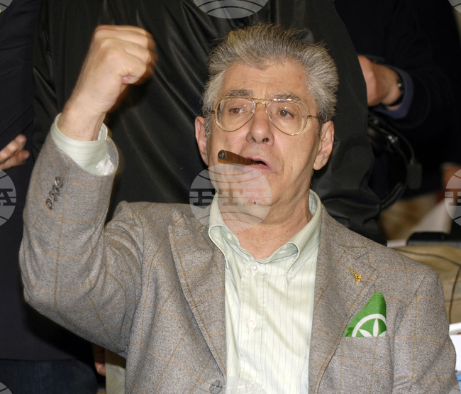 Умберто Боси - основателят на италианската партия “Северна лига” - почина на 84 години; погребението ще се състои в неделя