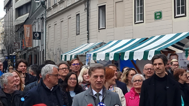 Спечелилият изборите в Словения Роберт Голоб се отказа от съставянето на правителство, остава в опозиция