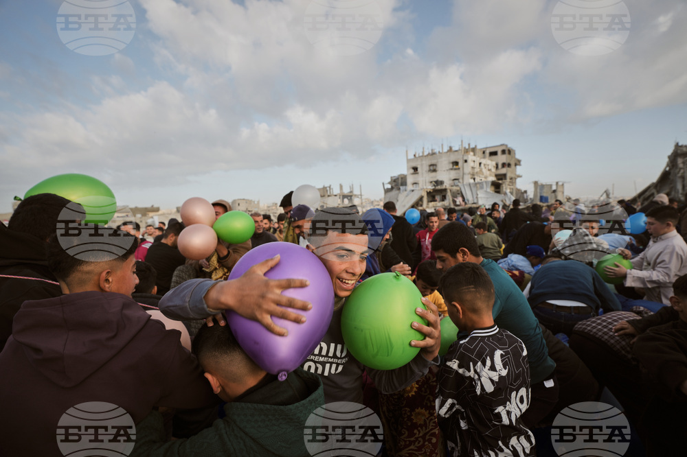 APTOPIX Israel Palestinians Eid Al Fitr