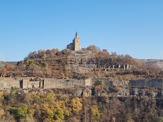 Крепостта „Царевец“ и Мултимедийният посетителски център ще приемат туристи в първия ден на 2026 г.