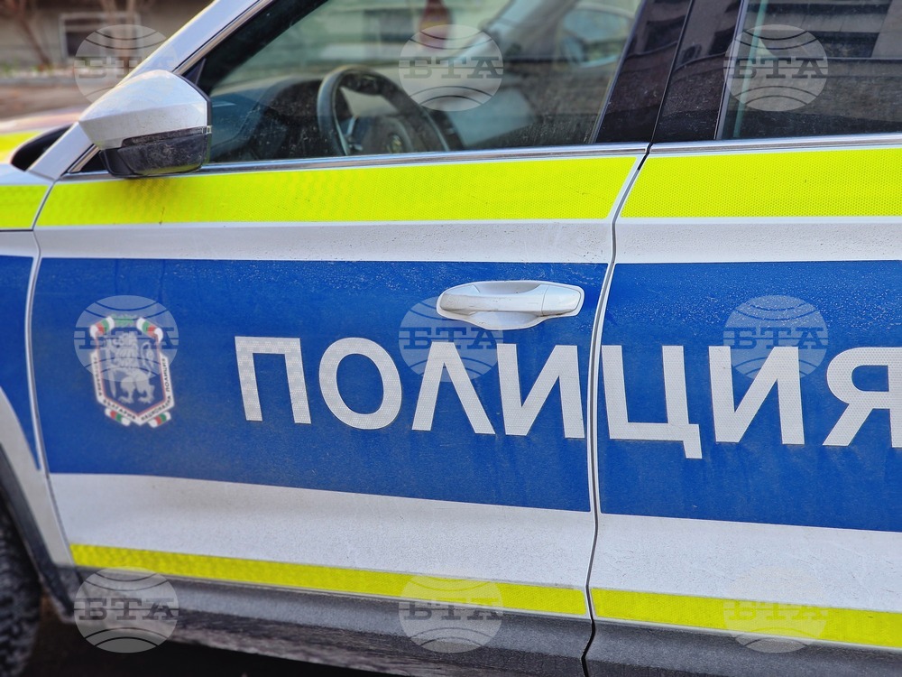 Шофьор с 2,48 промила алкохол е задържан в Троян след катастрофа и съпротива на полицейски служител