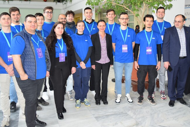 Министър Младенова: МИР насърчава технологичния трансфер и подкрепя смелите идеи и проекти, за да достигнат до реалния бизнес 