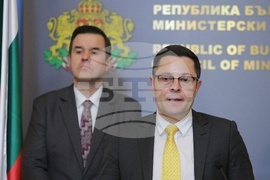 Александър Пулев - Никола Стоянов - брифинг