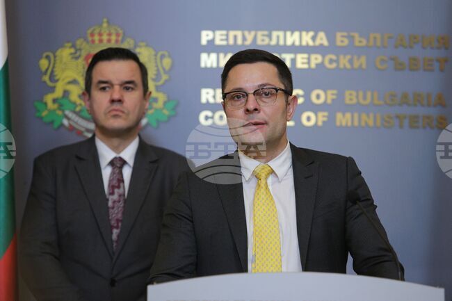 Александър Пулев - Никола Стоянов - брифинг