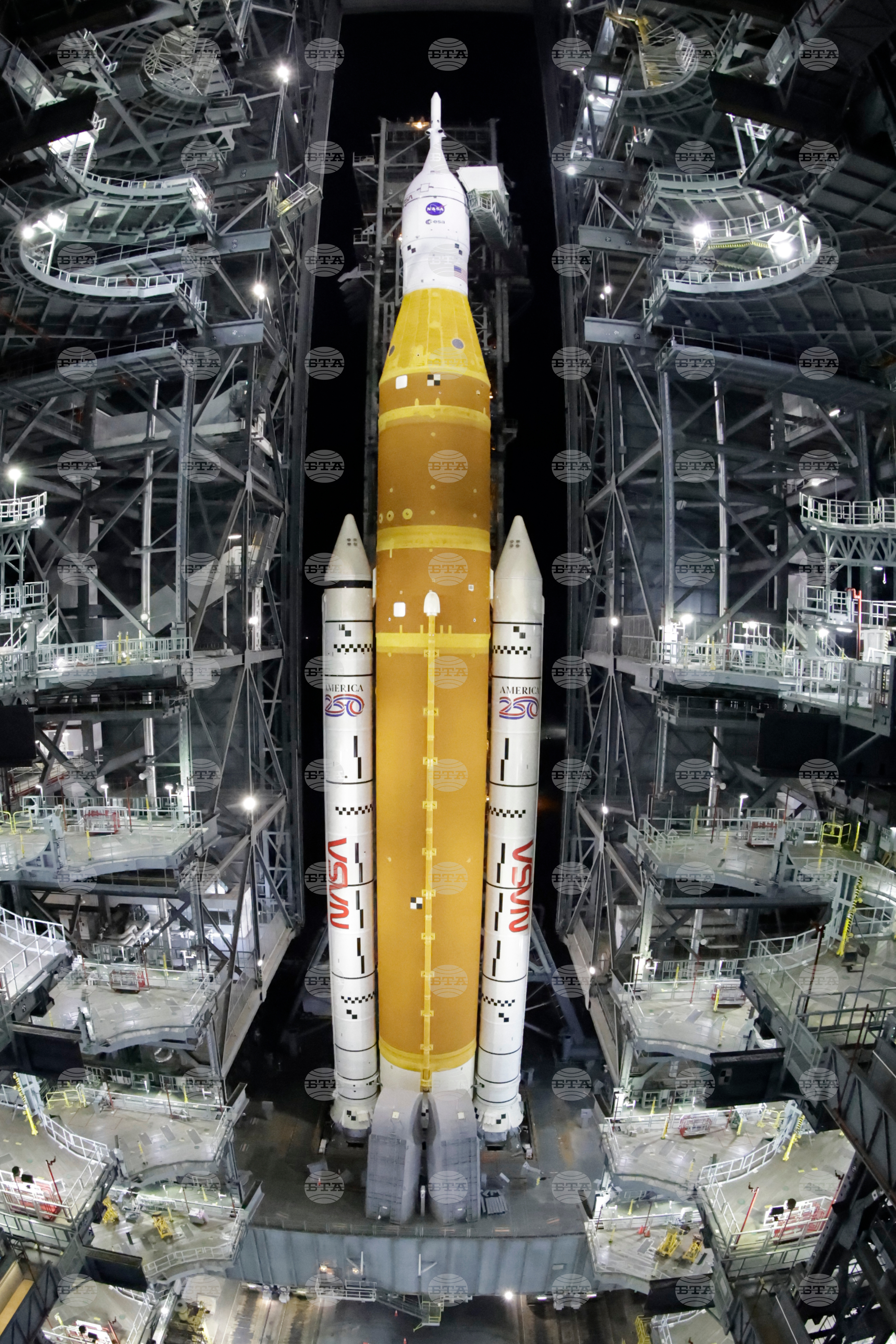 NASA Artemis Moonshot