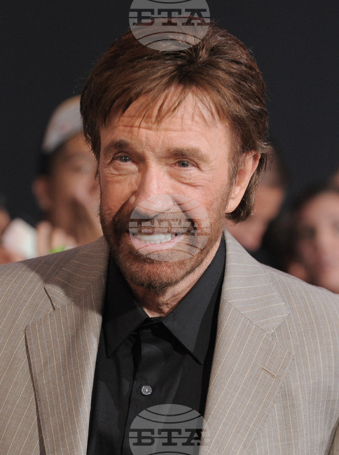 Почина киноактьорът Чък Норис