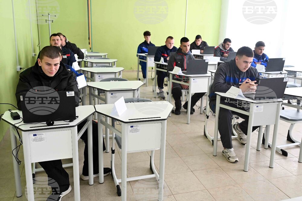 Лом - „Най-добър млад автомонтьор и водач на МПС“ - състезание