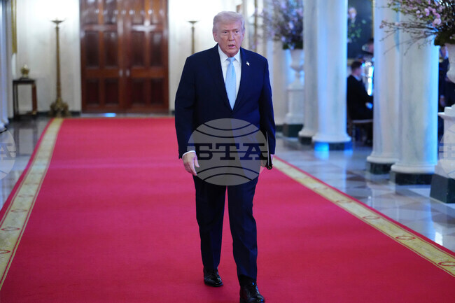 Тръмп нарече съюзниците от НАТО "страхливци" заради липсата на подкрепа във войната с Иран