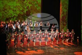 Бургас - „Празници на професионалното фолклорно музикално и танцово изкуство“ - откриване