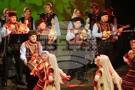 Бургас - „Празници на професионалното фолклорно музикално и танцово изкуство“ - откриване