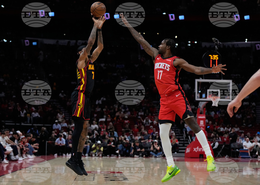 Hawks Rockets Basketball