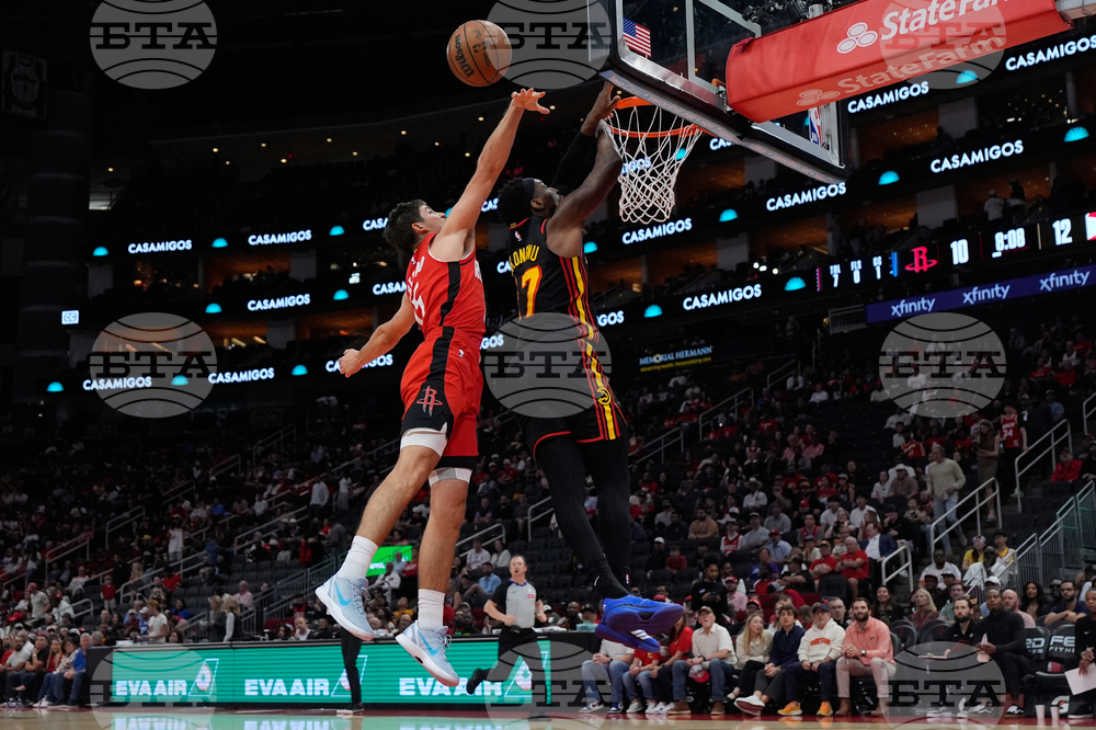 Hawks Rockets Basketball