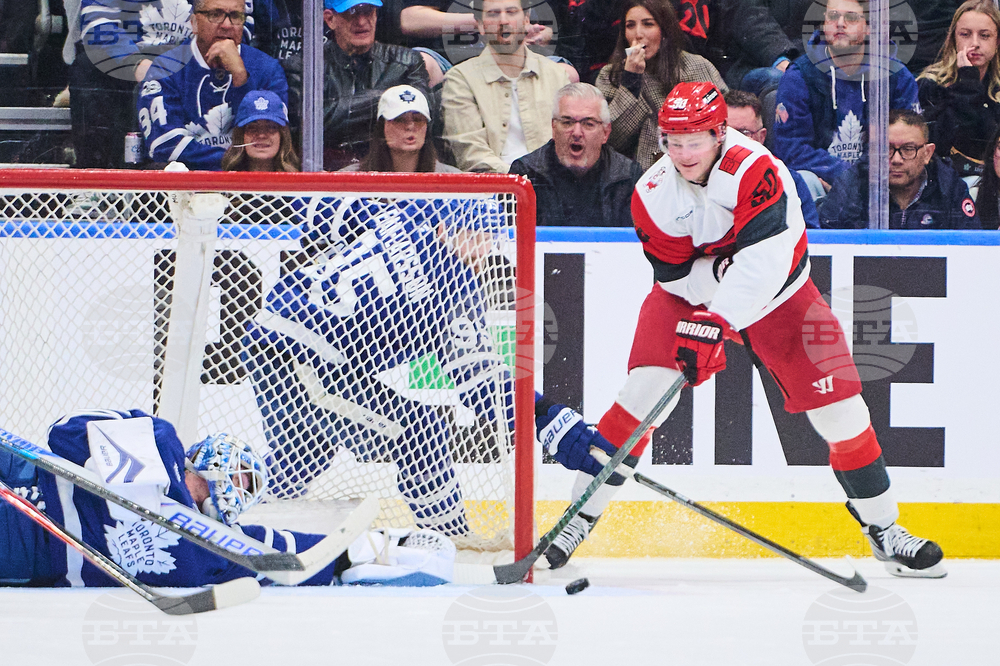 Hurricanes Maple Leafs Hockey
