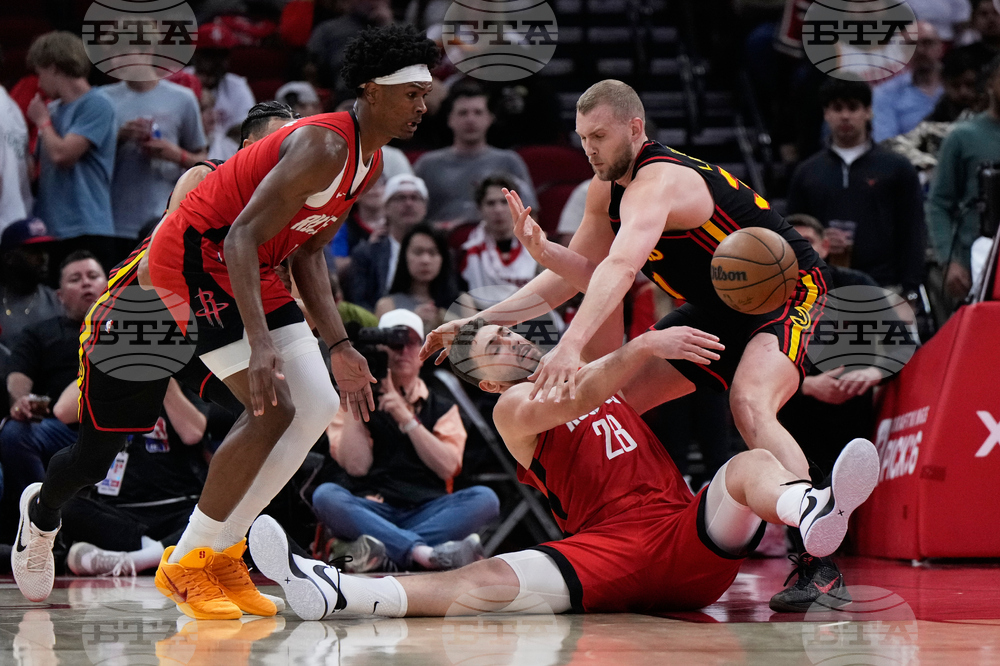 Hawks Rockets Basketball